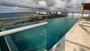 Apartamento con Piscina para Familias en Cielo Mar Cartagena